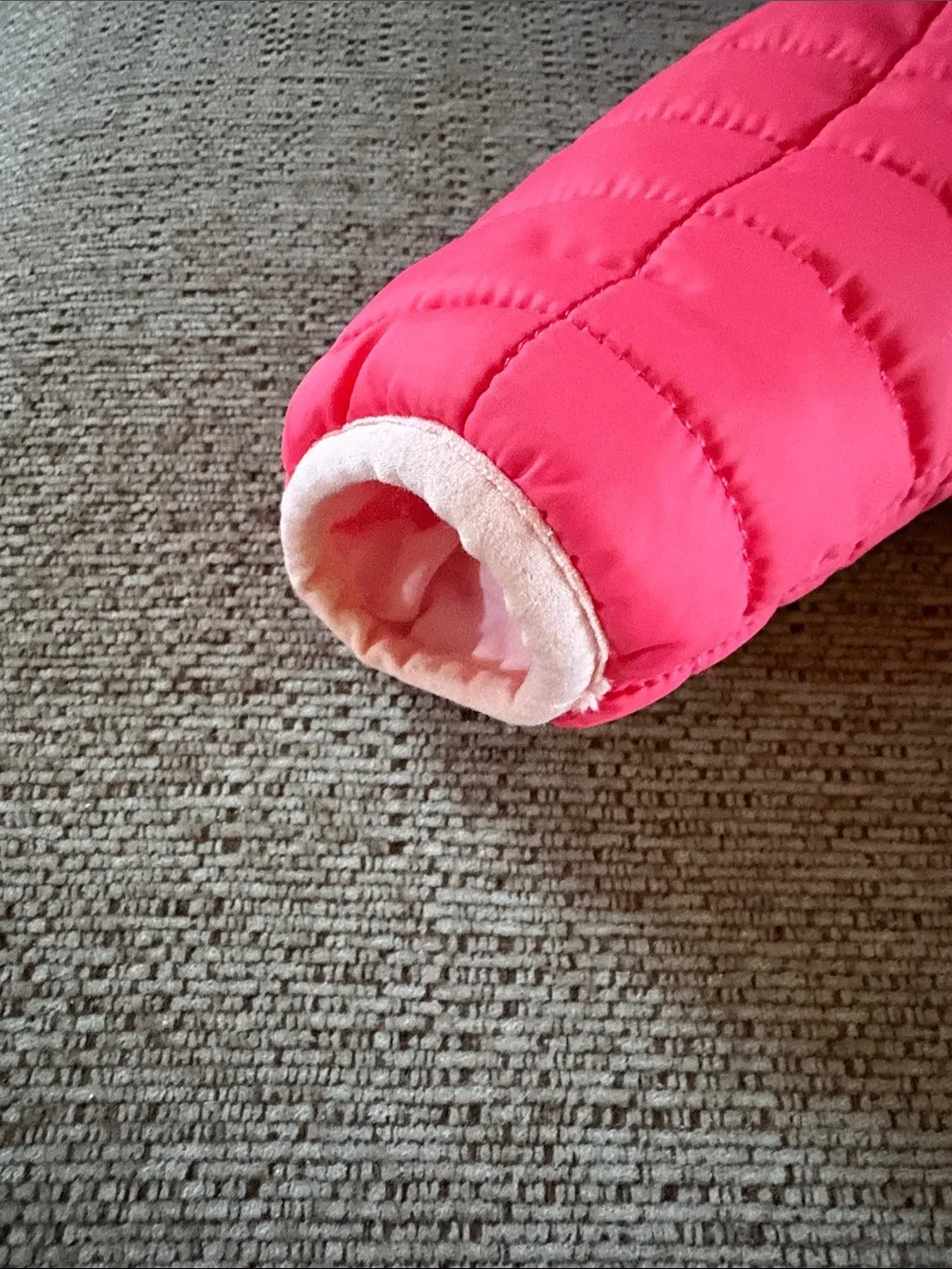 Cat & Jack Bright Pink Quilted Hooded Puffer Jacket Fleece Lined 18 months